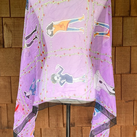 Moschino Olive Oyl silk chiffon scarf wrap, 29 x 66 inches - Picture 6 of 8